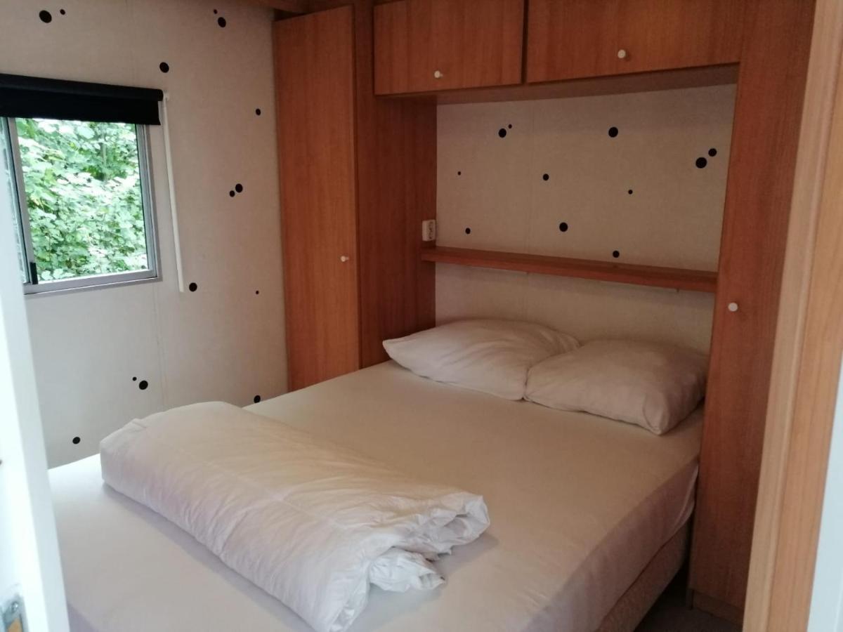 Stacaravan Op 5 Sterren Vakantiepark De Kuilart Friesland Aan Het Meer Met Zwembad 5P 237 Koudum Zewnętrze zdjęcie