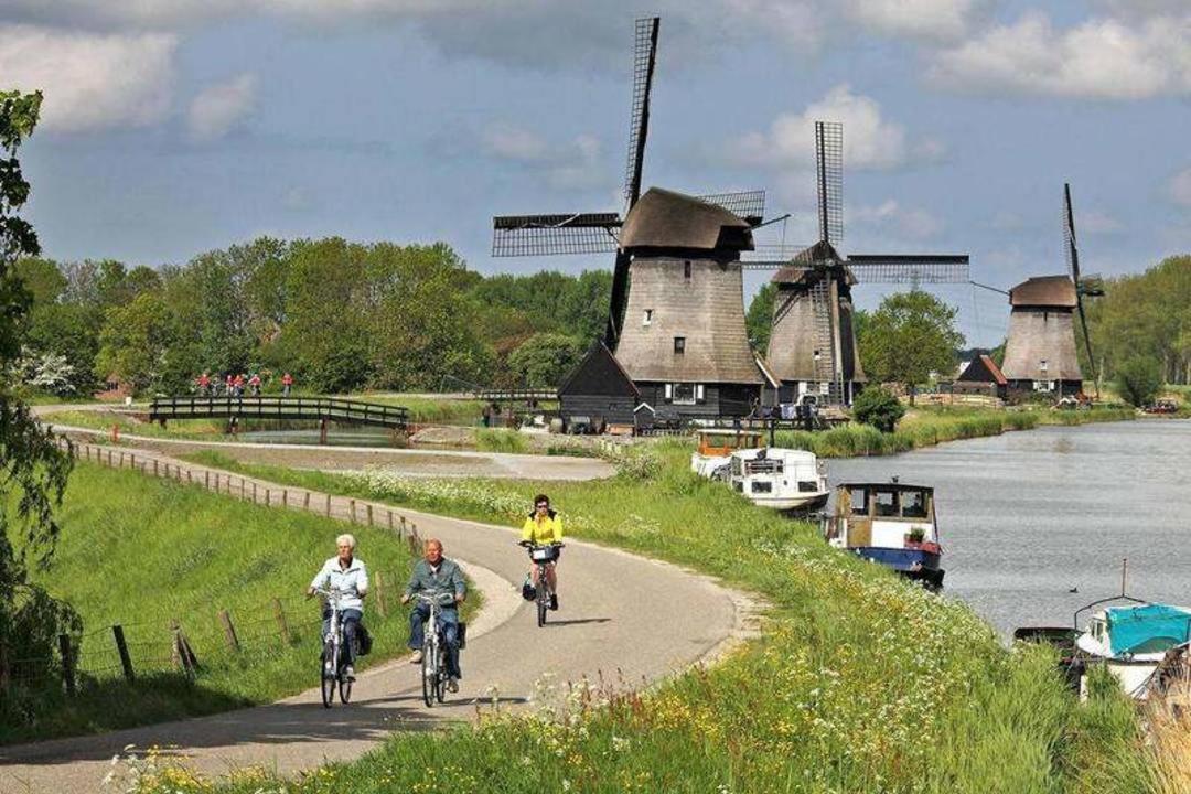 Stacaravan Op 5 Sterren Vakantiepark De Kuilart Friesland Aan Het Meer Met Zwembad 5P 237 Koudum Zewnętrze zdjęcie